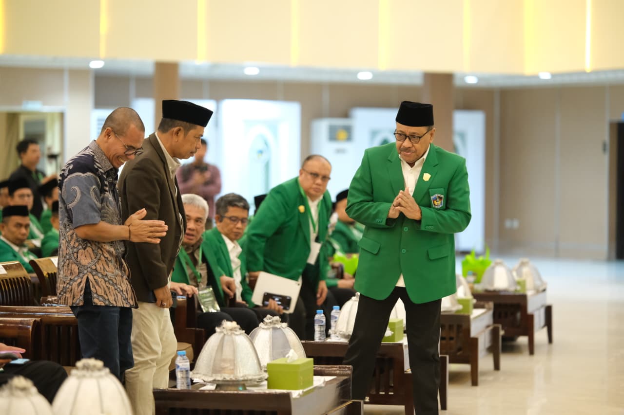 Hadirkan CEO Tribun Network, Rektor UMI  Tekankan Adaptasi Perubahan